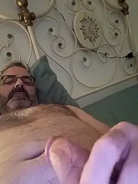 Snapshot of MrGray1974 chatting on May 2026 08:59:01 PM MrGray1974 online show from May 2026 08:59:01 PM