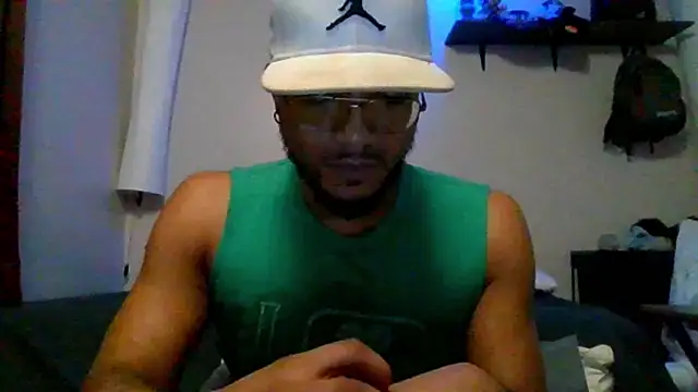 Snapshot of KySir1990 chatting on September 2025 07:52:02 AM KySir1990 online show from September 2025 07:52:02 AM