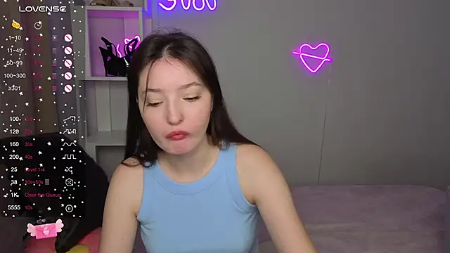 Fairyy Moon online show from October 2025 06:36:02 AM