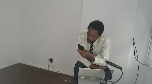 Snapshot of Mastertopdome chatting on February 2025 12:43:02 PM Mastertopdome online show from February 2025 12:43:02 PM