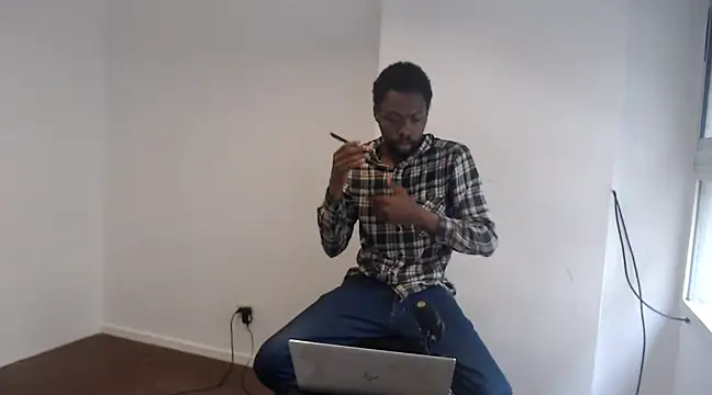 Snapshot of Mastertopdome chatting on February 2025 02:44:01 PM Mastertopdome online show from February 2025 02:44:01 PM