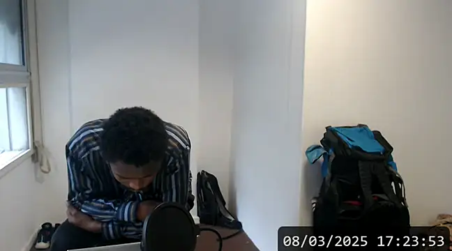 Snapshot of Mastertopdome chatting on March 2025 08:25:01 PM Mastertopdome online show from March 2025 08:25:01 PM