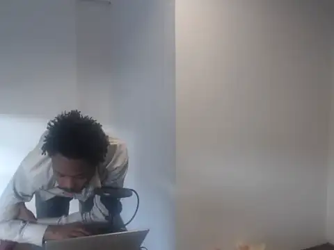 Snapshot of Mastertopdome chatting on September 2025 06:35:02 PM Mastertopdome online show from September 2025 06:35:02 PM