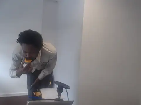 Snapshot of Mastertopdome chatting on October 2025 06:08:01 PM Mastertopdome online show from October 2025 06:08:01 PM