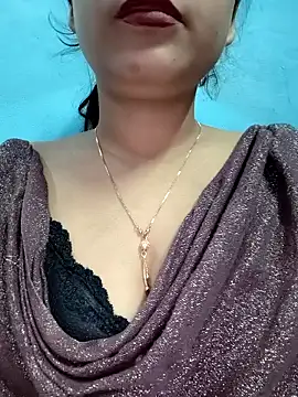 Snapshot of Shanaya_Hotty chatting on December 2024 04:58:02 AM Shanaya Hotty online show from December 2024 04:58:02 AM