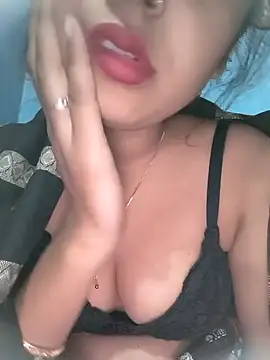 Snapshot of Shanaya_Hotty chatting on December 2024 03:04:02 AM Shanaya Hotty online show from December 2024 03:04:02 AM