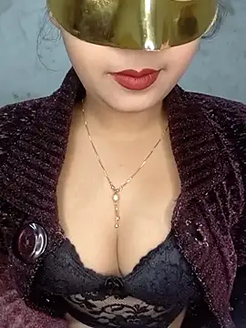 Snapshot of Shanaya_Hotty chatting on December 2024 07:04:02 PM Shanaya Hotty online show from December 2024 07:04:02 PM