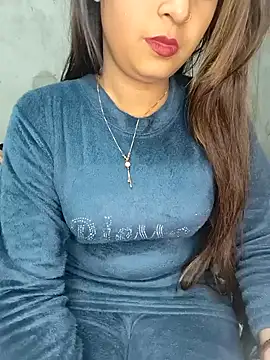 Snapshot of Shanaya_Hotty chatting on January 2025 11:03:02 PM Shanaya Hotty online show from January 2025 11:03:02 PM