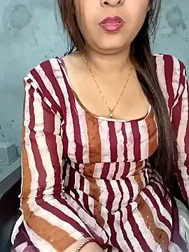 Snapshot of Shanaya_Hotty chatting on January 2025 11:50:01 PM Shanaya Hotty online show from January 2025 11:50:01 PM