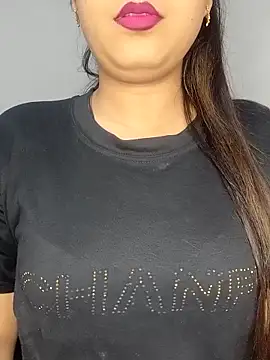 Snapshot of Shanaya_Hotty chatting on October 2025 09:15:01 PM Shanaya Hotty online show from October 2025 09:15:01 PM