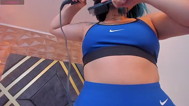 Alahia Dangelo online show from February 2025 11:44:02 AM