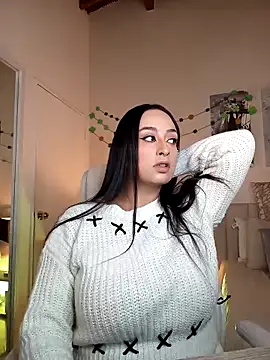 DaniRousse online show from March 2025 01:18:02 PM