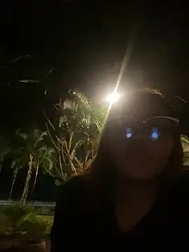 Snapshot of lindsayhoffman18 chatting on December 2024 02:30:02 AM lindsayhoffman18 online show from December 2024 02:30:02 AM