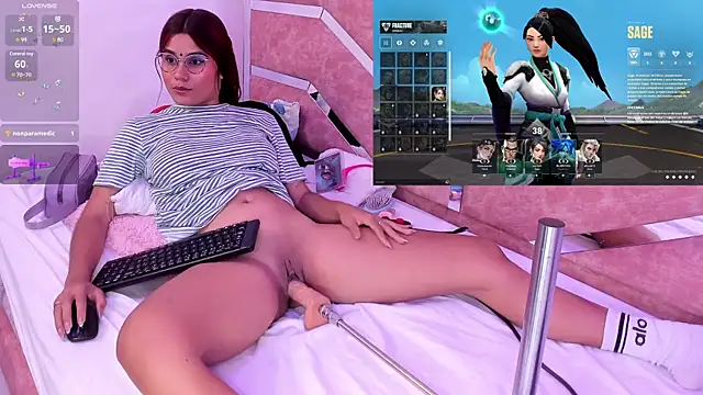 Snapshot of Sara-Hill chatting on January 2025 08:28:02 PM Sara-Hill online show from January 2025 08:28:02 PM