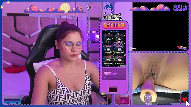 Snapshot of Sara-Hill chatting on January 2025 08:42:01 PM Sara-Hill online show from January 2025 08:42:01 PM