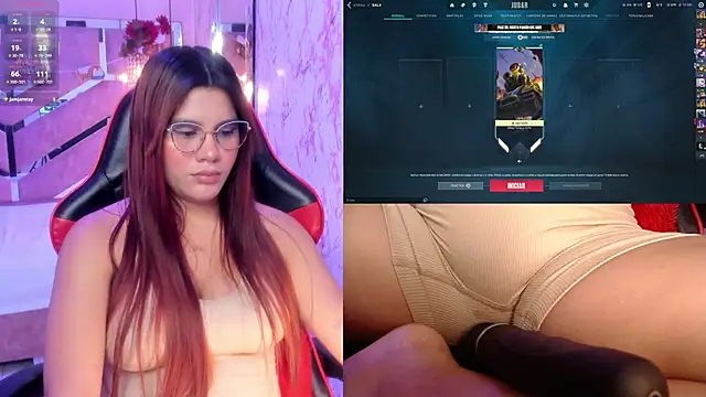 Snapshot of Sara-Hill chatting on September 2025 08:25:01 PM Sara-Hill online show from September 2025 08:25:01 PM