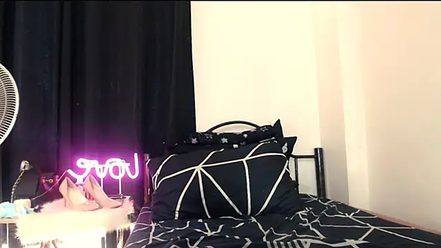 Nathalie Heartxoxo69 online show from February 2026 05:18:02 AM