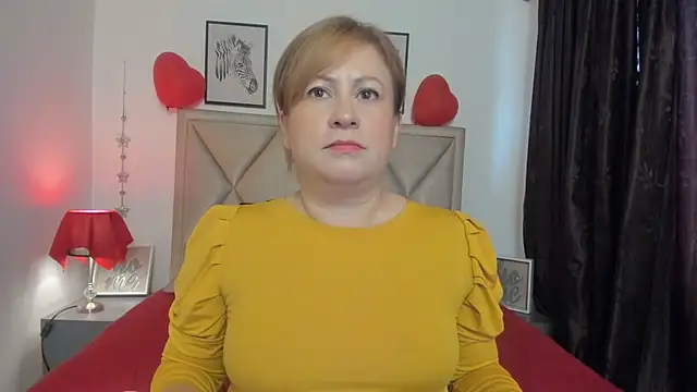 MonyCassius online show from February 2026 12:34:01 PM