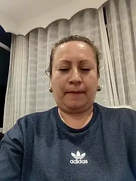 MonyCassius online show from April 2026 01:47:02 AM