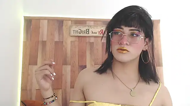 Snapshot of Raven_Whisper chatting on December 2024 02:32:01 PM Raven Whisper online show from December 2024 02:32:01 PM