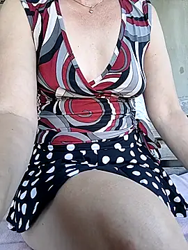 Snapshot of NEW_CRYSTAL chatting on July 2026 05:42:02 AM NEW CRYSTAL online show from July 2026 05:42:02 AM