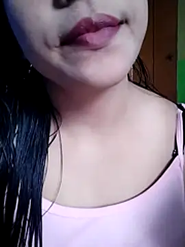 Snapshot of Anki-doll chatting on July 2026 05:36:02 AM Anki-doll online show from July 2026 05:36:02 AM