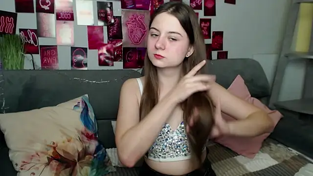 MilanaRoza online show from October 2025 05:18:02 AM