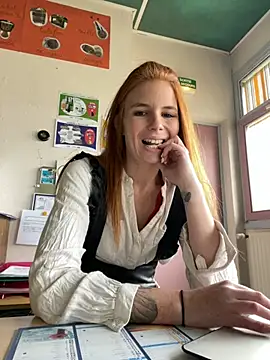 Snapshot of Redhairedteacher chatting on January 2025 12:17:02 PM Redhairedteacher online show from January 2025 12:17:02 PM