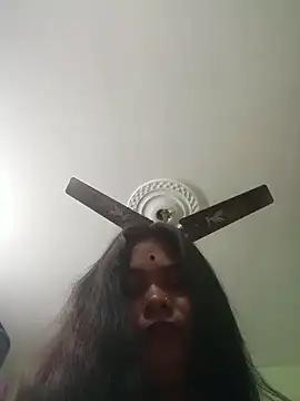 yoursweety09 online show from February 2026 05:26:02 AM