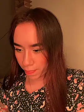 Snapshot of Im_Valen_Cute chatting on May 2026 02:40:01 AM Im Valen Cute online show from May 2026 02:40:01 AM