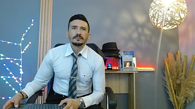 Reiko 85  online show from February 2026 02:34:01 PM