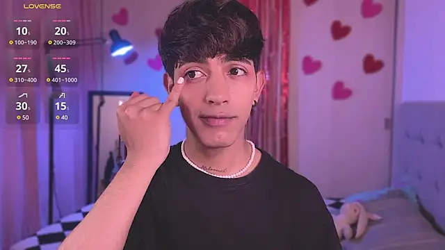 Snapshot of teobowny_ chatting on February 2025 02:38:02 PM teobowny online show from February 2025 02:38:02 PM