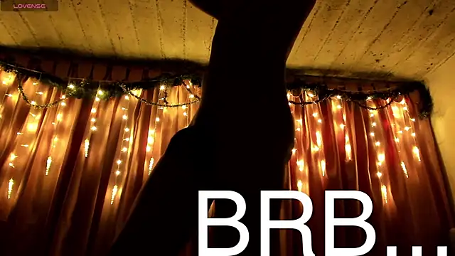 Snapshot of teobowny_ chatting on February 2025 01:05:01 PM teobowny online show from February 2025 01:05:01 PM