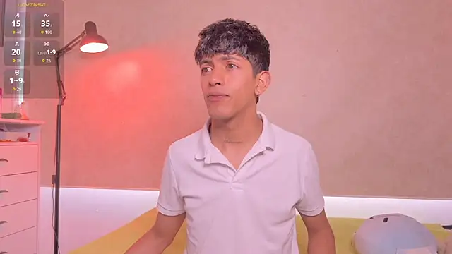 Snapshot of teobowny_ chatting on May 2026 02:45:01 PM teobowny online show from May 2026 02:45:01 PM