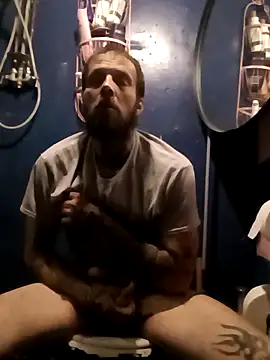 Whipit323 online show from March 2026 06:32:01 AM