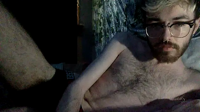 Snapshot of hairynhorny992 chatting on March 2025 07:59:01 AM hairynhorny992 online show from March 2025 07:59:01 AM