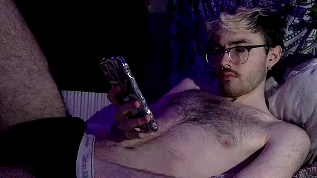 Snapshot of hairynhorny992 chatting on March 2025 06:53:02 PM hairynhorny992 online show from March 2025 06:53:02 PM