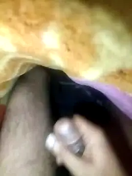 Snapshot of nidansohib1230 chatting on December 2024 08:10:02 PM nidansohib1230 online show from December 2024 08:10:02 PM