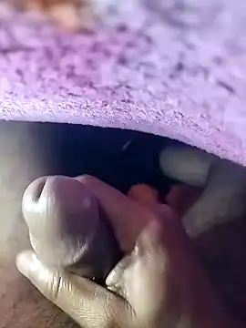 Snapshot of nidansohib1230 chatting on January 2025 05:29:01 PM nidansohib1230 online show from January 2025 05:29:01 PM