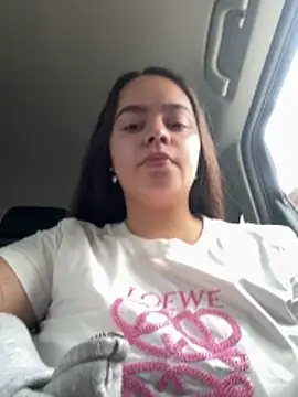 Snapshot of Srta_ahome69 chatting on April 2026 07:36:01 PM Srta ahome69 online show from April 2026 07:36:01 PM