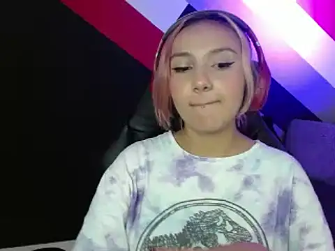 Alterego1   online show from January 2025 08:50:01 PM