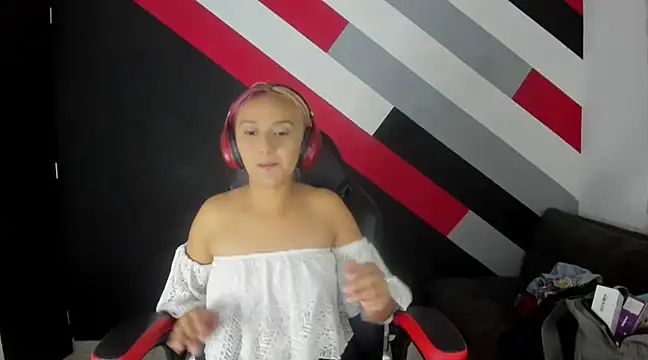 Alterego1   online show from February 2025 05:50:02 PM