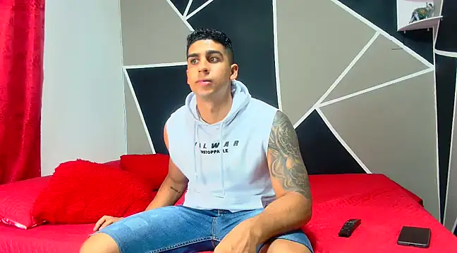 Snapshot of astrom_greyy chatting on March 2025 12:45:01 AM astrom greyy online show from March 2025 12:45:01 AM