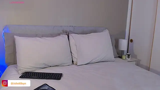 jonhklleyn online show from July 2026 08:36:01 PM