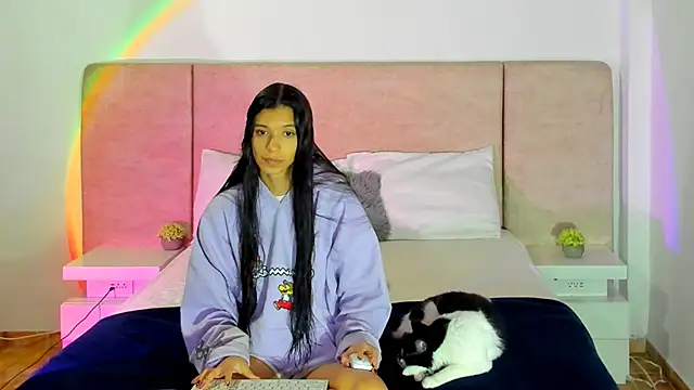 alanaget1 online show from January 2025 05:33:01 AM