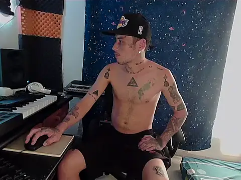 patrik tattoo  online show from January 2025 09:51:02 PM