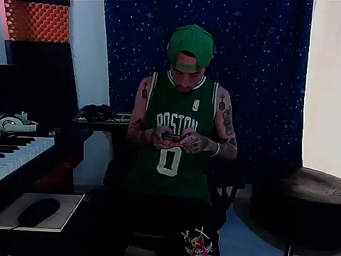 patrik tattoo  online show from February 2025 10:07:02 PM