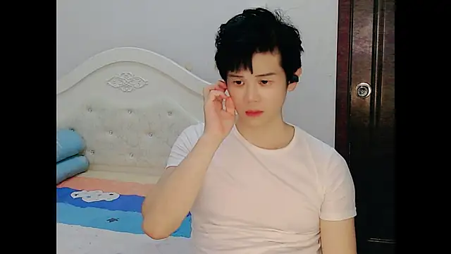 Snapshot of Melvinchina-88 chatting on July 2026 03:12:01 AM Melvinchina-88 online show from July 2026 03:12:01 AM
