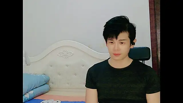 Snapshot of Melvinchina-88 chatting on July 2026 04:43:01 AM Melvinchina-88 online show from July 2026 04:43:01 AM
