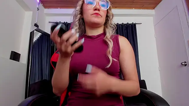 Keyth clement online show from November 2025 08:07:01 PM